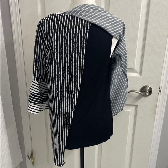 Renuar Black/White Striped Blouse with Tank Top Open Back 3 Layer 3/4 Sleeve SzS - Picture 6 of 12